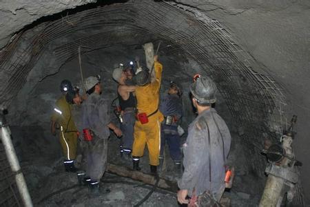 武江工程爆破中的危险因素分析以及应对工程爆破危险的措施